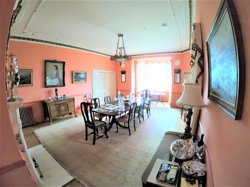 Dining room at Beautiful Regency castle , G175 (photo 4)