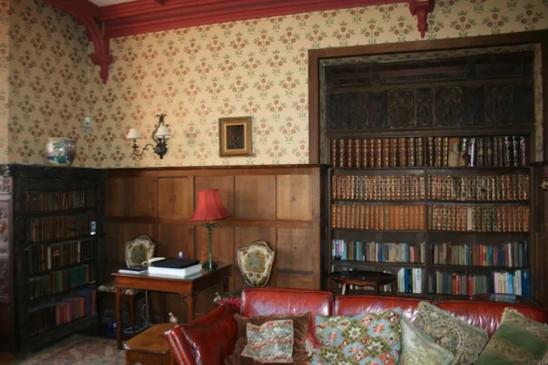 Library at Beautiful Regency castle , G175 (photo 16)