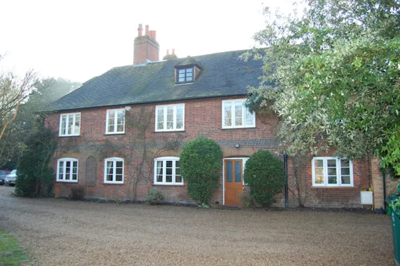 Film location D1280 in Middlesex (photo 1)