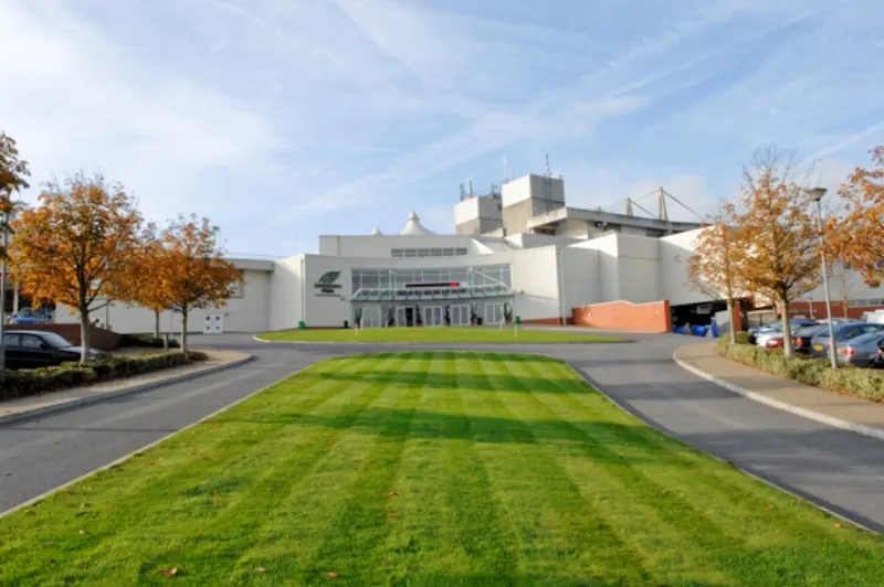 Picturesque Racecourse and venue, T125 (photo 5)