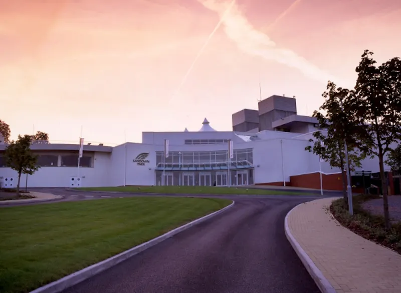 Picturesque Racecourse and venue, T125 (photo 3)