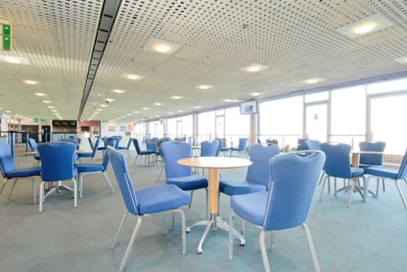Picturesque Racecourse and venue, T125 (photo 14)
