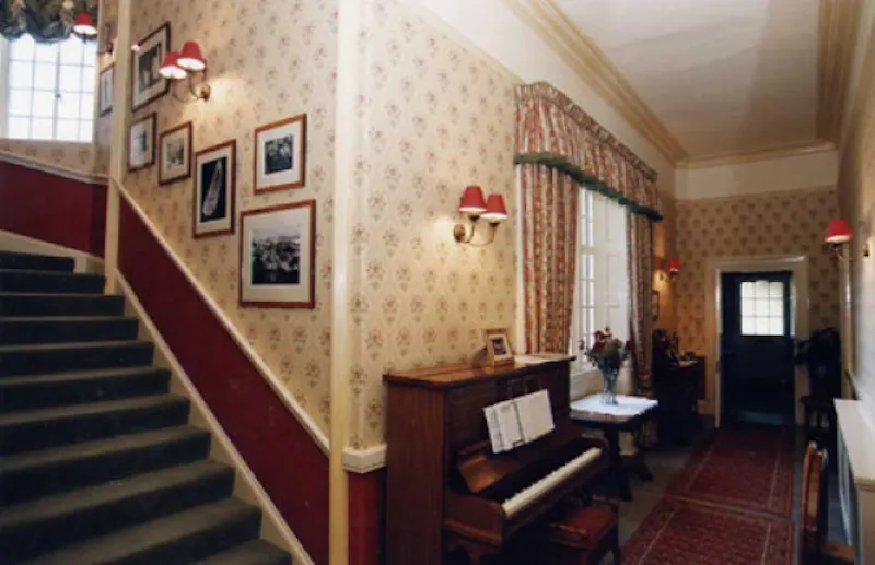 Staircase at Country house in Great Brington, B1198 (photo 5)