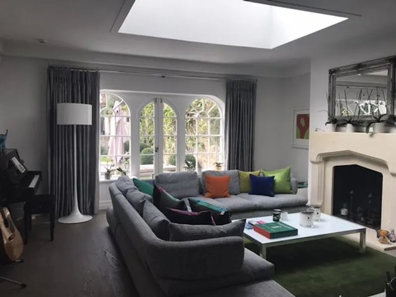 French doors at Colourful Wimbledon house , B1083 (photo 5)