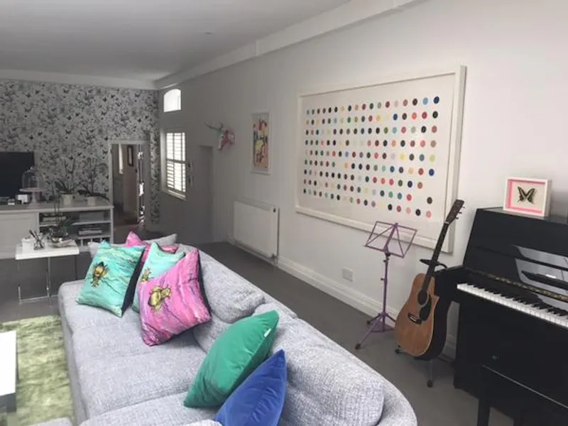 Piano at Colourful Wimbledon house , B1083 (photo 8)