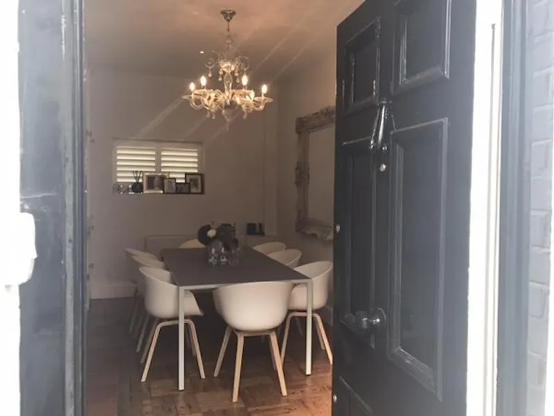 Dining room at Colourful Wimbledon house , B1083 (photo 6)