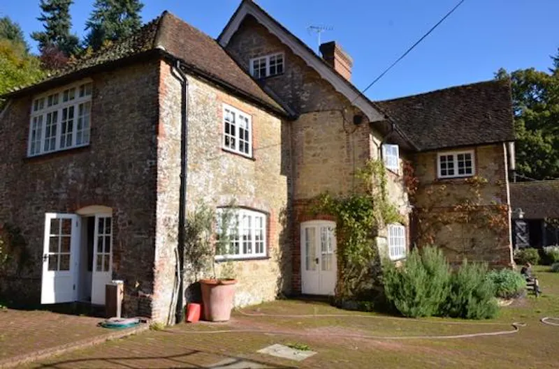 Secluded Loxhill farmhouse, L436 (photo 21)