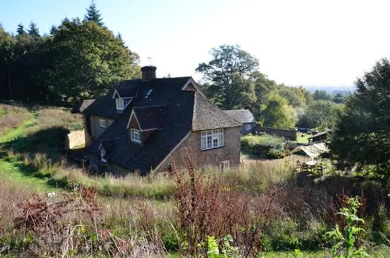 Secluded Loxhill farmhouse, L436 (photo 22)