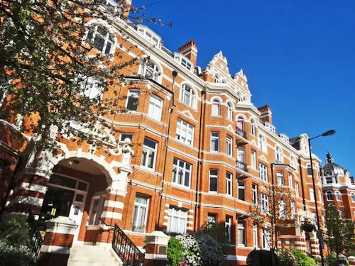 Mansion block flat in Paddington, F210