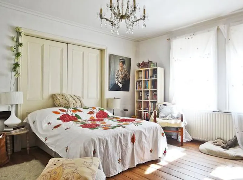 Bedroom at Mansion block flat in Paddington, F210 (photo 15)
