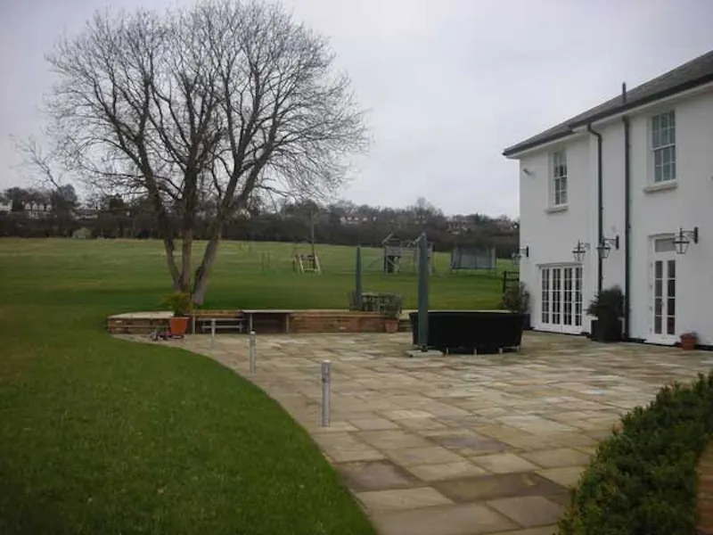 Film location L420 in Hertfordshire (photo 4)