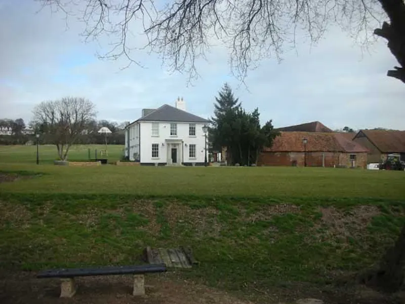 Film location L420 in Hertfordshire (photo 7)