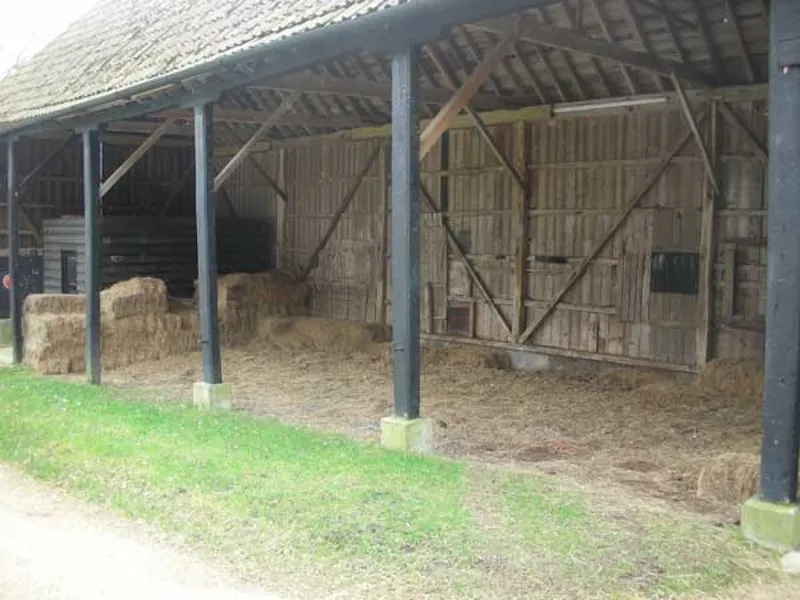 Film location L420 in Hertfordshire (photo 17)