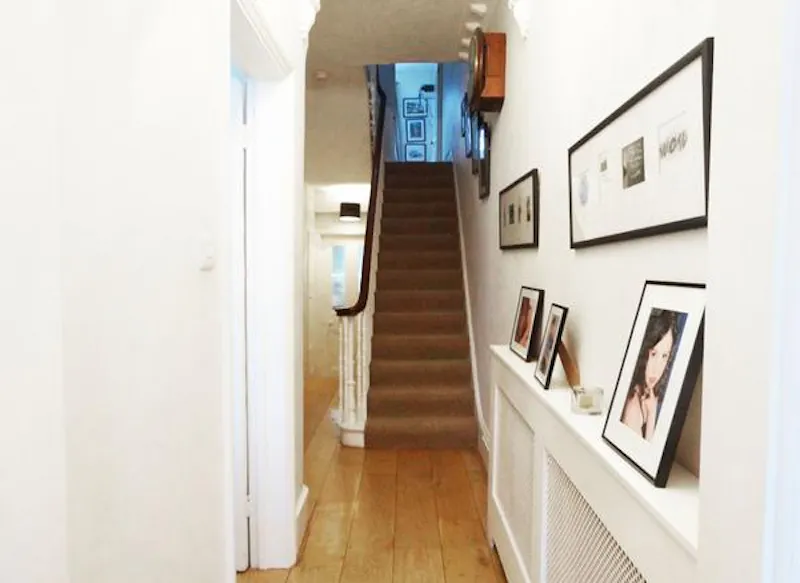 Entrance hall at Contemporary Hampstead house, B1197 (photo 18)