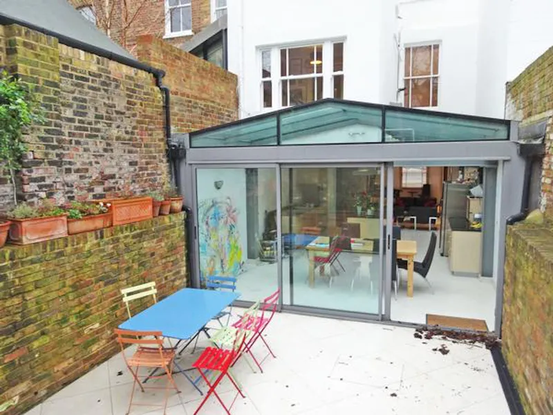 Conservatory at Contemporary Hampstead house, B1197 (photo 30)