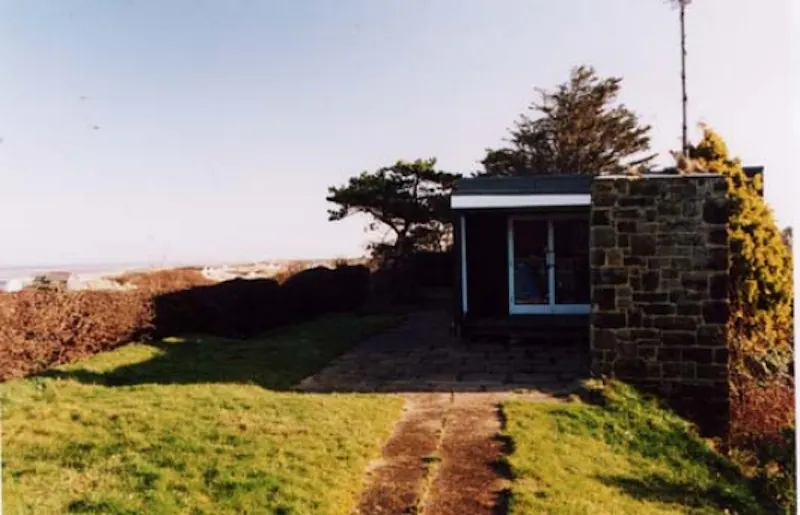 Huntstanton beach house, D1387 (photo 6)