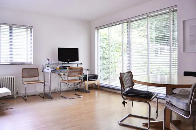 Study at Hatfield Modernist house, D1382 (photo 14)