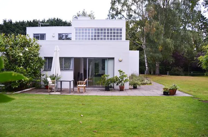 Hatfield Modernist house, D1382 (photo 43)