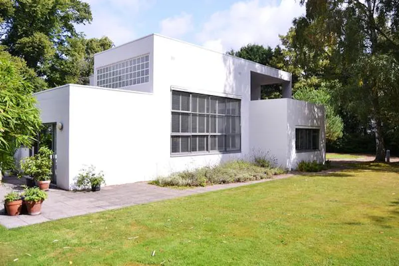 Hatfield Modernist house, D1382 (photo 47)