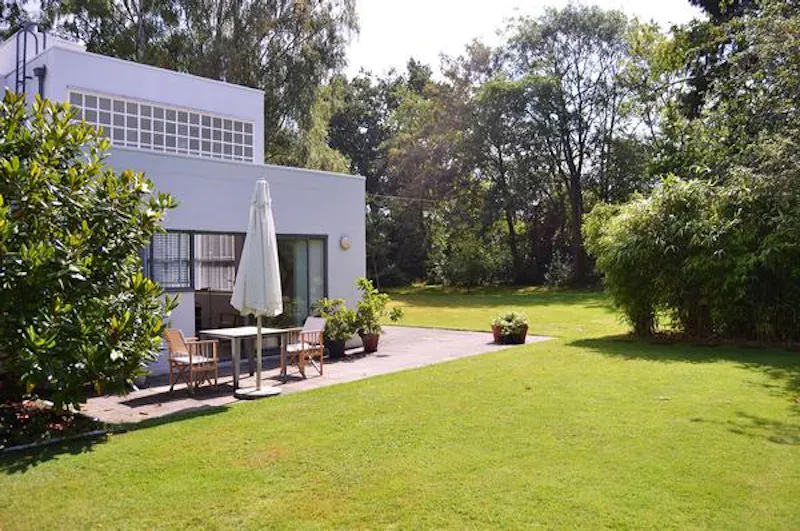 Hatfield Modernist house, D1382 (photo 51)