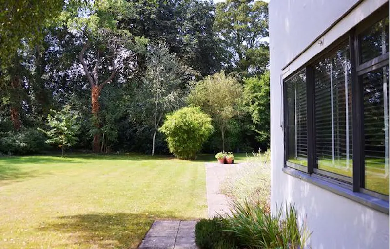 Hatfield Modernist house, D1382 (photo 54)
