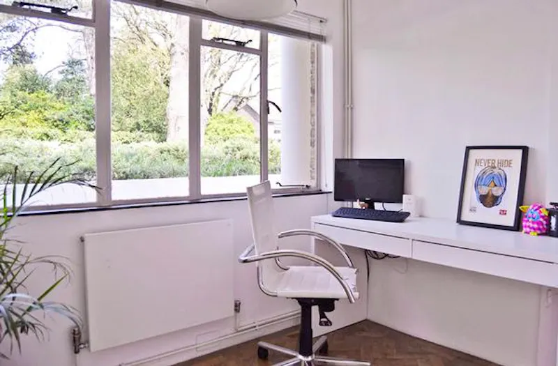 Study at Modernist Sydenham Hill house, D2132 (photo 11)