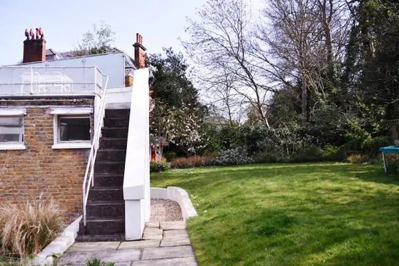Modernist Sydenham Hill house, D2132 (photo 38)