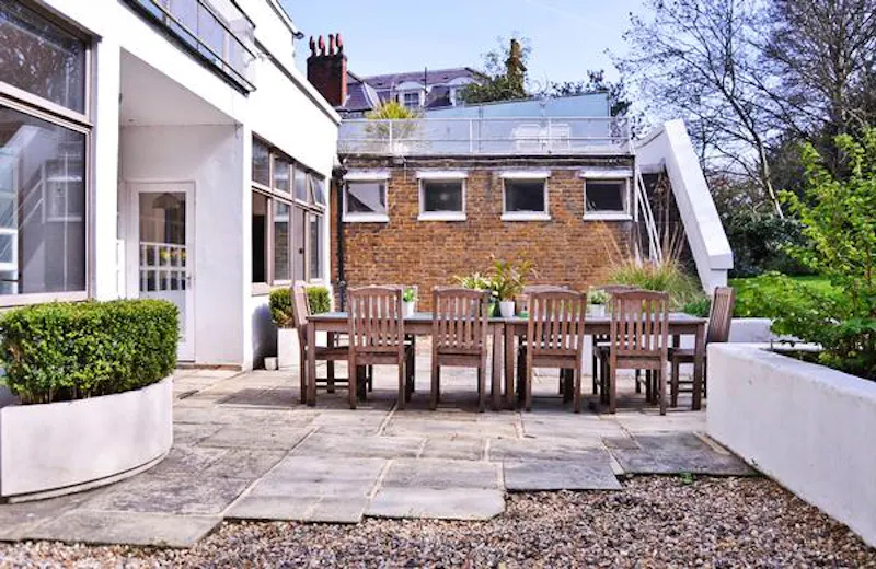 Terrace/Patio at Modernist Sydenham Hill house, D2132 (photo 47)