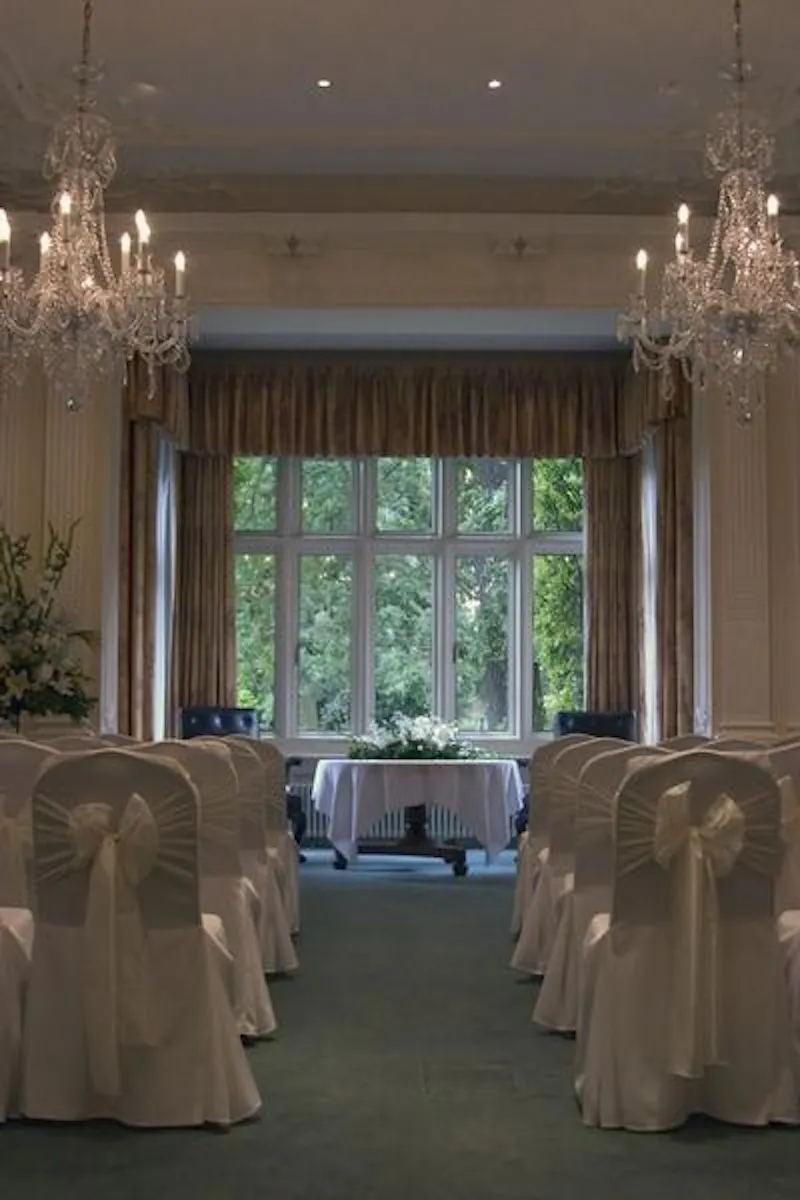 Ballroom at Stately in Kingston Upon Thames , B1600 (photo 3)
