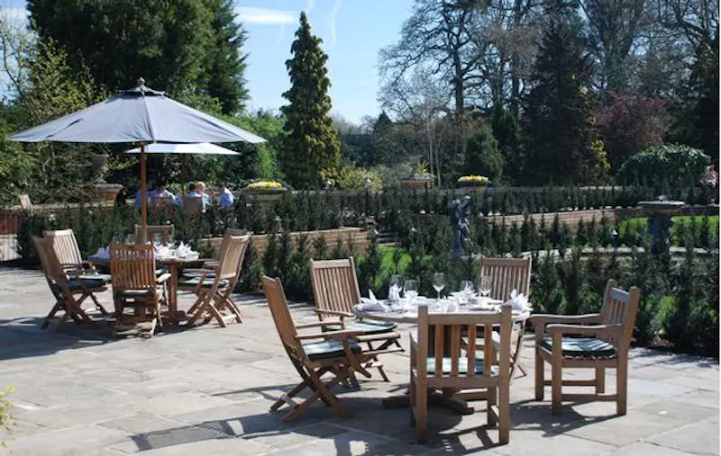 Terrace/Patio at Stately in Kingston Upon Thames , B1600 (photo 15)