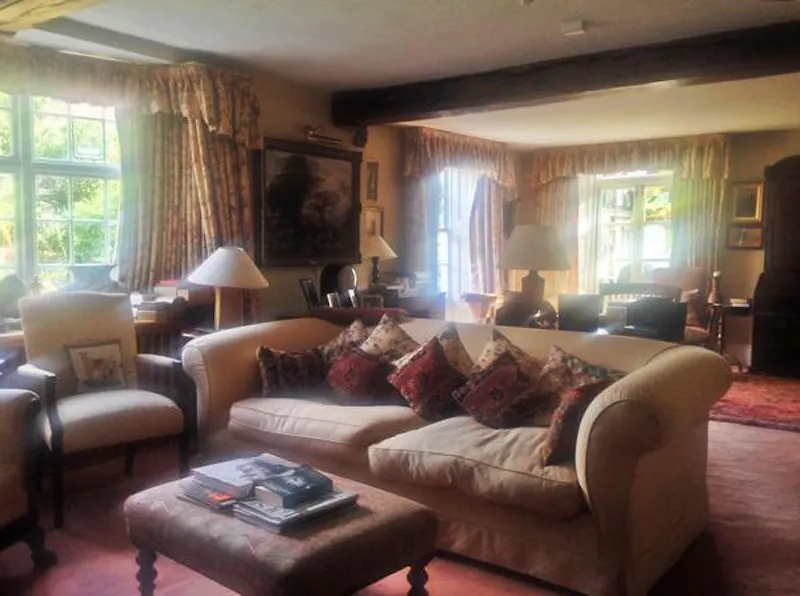 Living Room at 200 acre Radlett farm, L236 (photo 10)