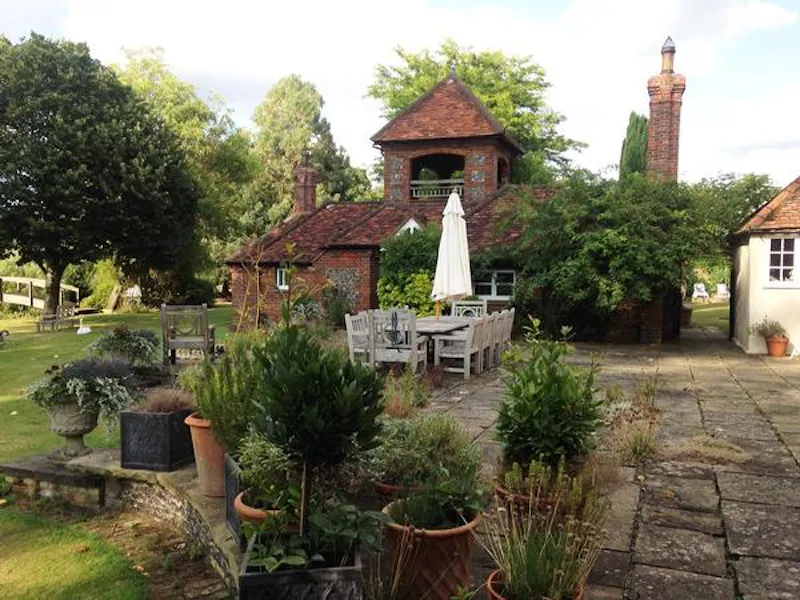 200 acre Radlett farm, L236 (photo 24)