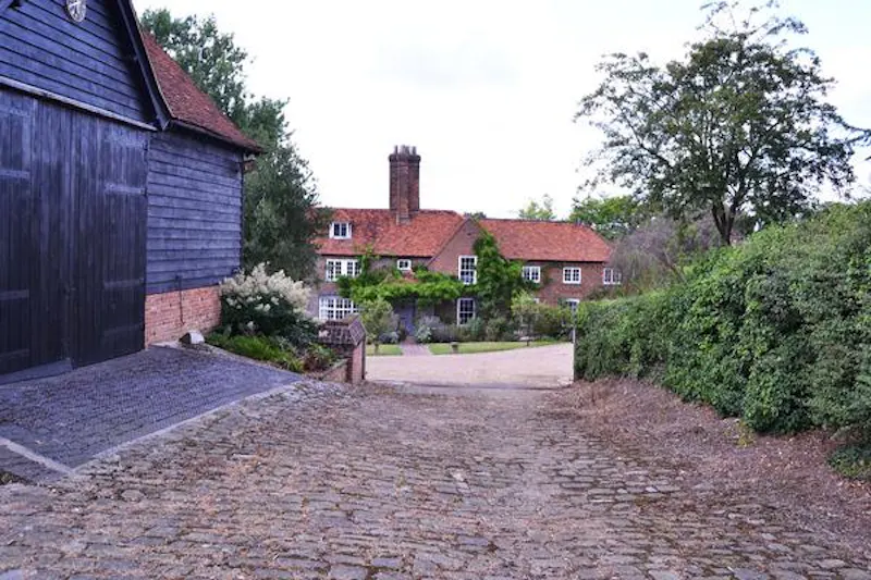 200 acre Radlett farm, L236 (photo 31)