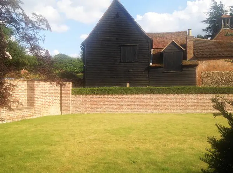 200 acre Radlett farm, L236 (photo 38)