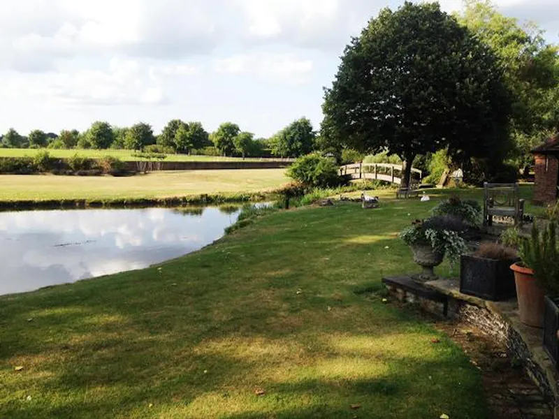 200 acre Radlett farm, L236 (photo 61)