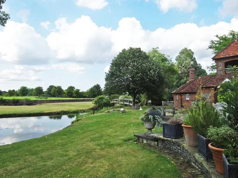 200 acre Radlett farm, L236 (photo 62)