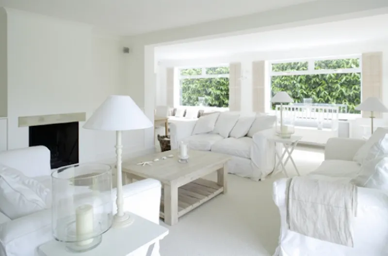 Living Room at Pretty New England-style house, D1998 (photo 14)