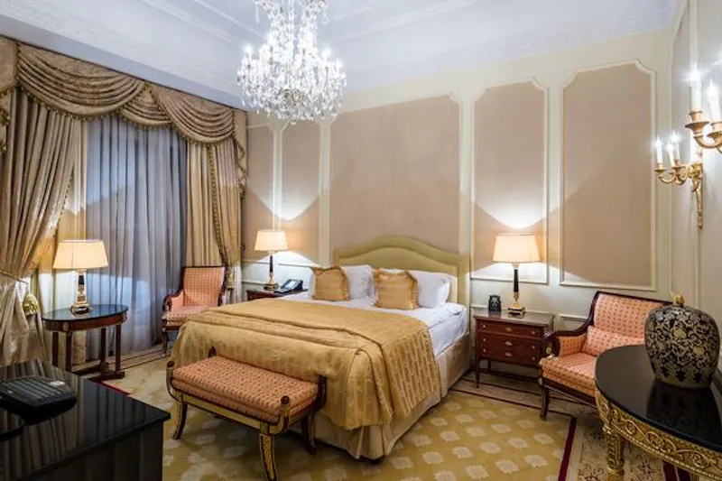 Luxury Kensington boutique hotel, R686 (photo 14)