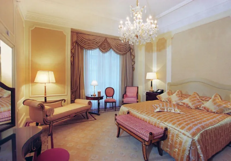 Luxury Kensington boutique hotel, R686 (photo 19)