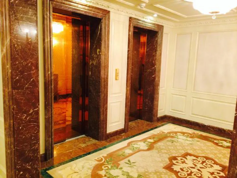 Lift at Luxury Kensington boutique hotel, R686 (photo 20)