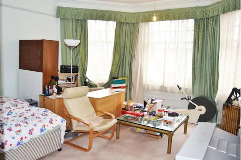 Detached Putney house, B969 (photo 19)