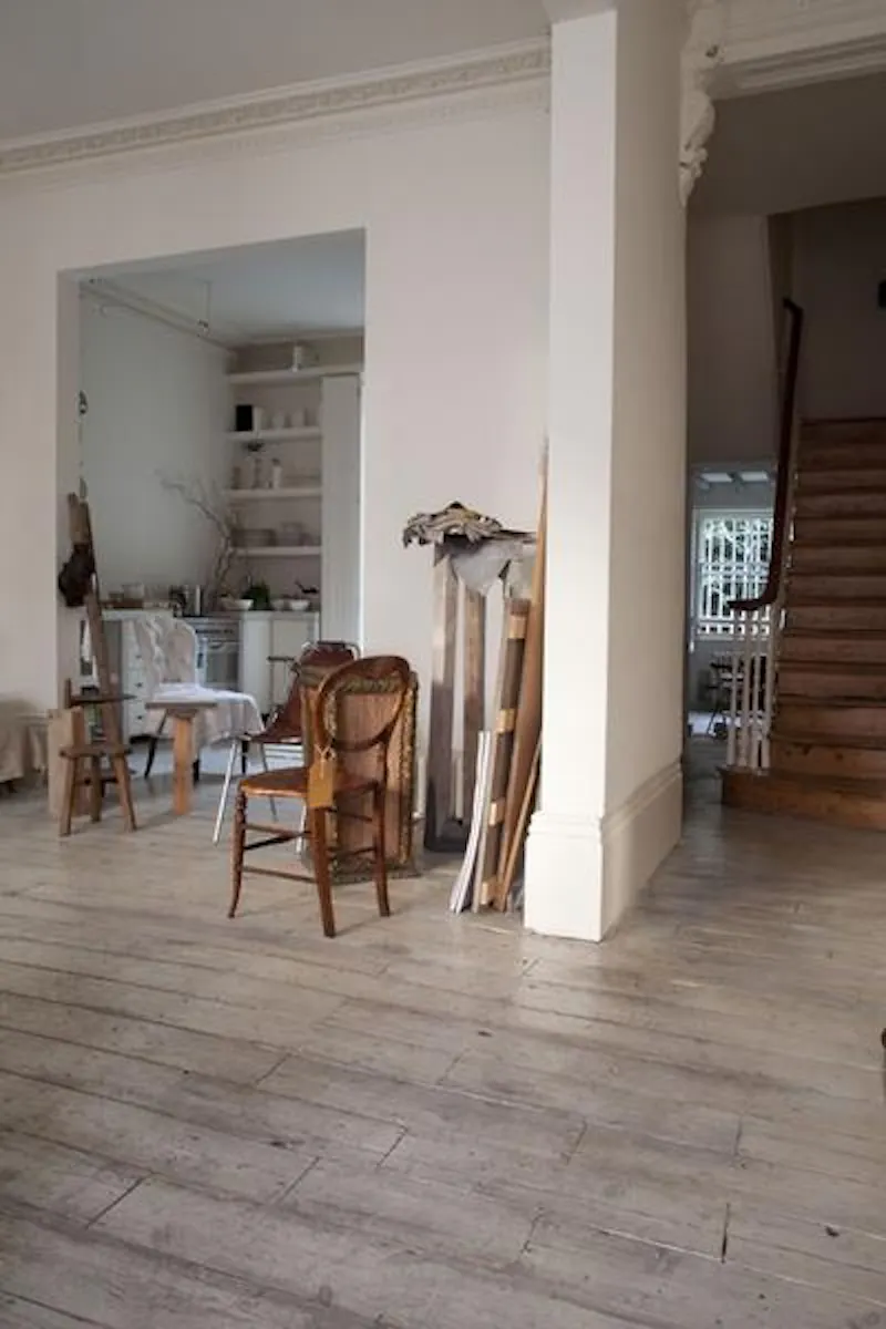 Floor - wooden at Rustic flat in Notting Hill, F961 (photo 27)