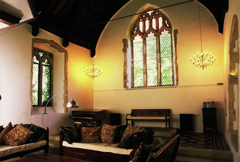 Living Room at Film location CH85 in Suffolk (photo 6)