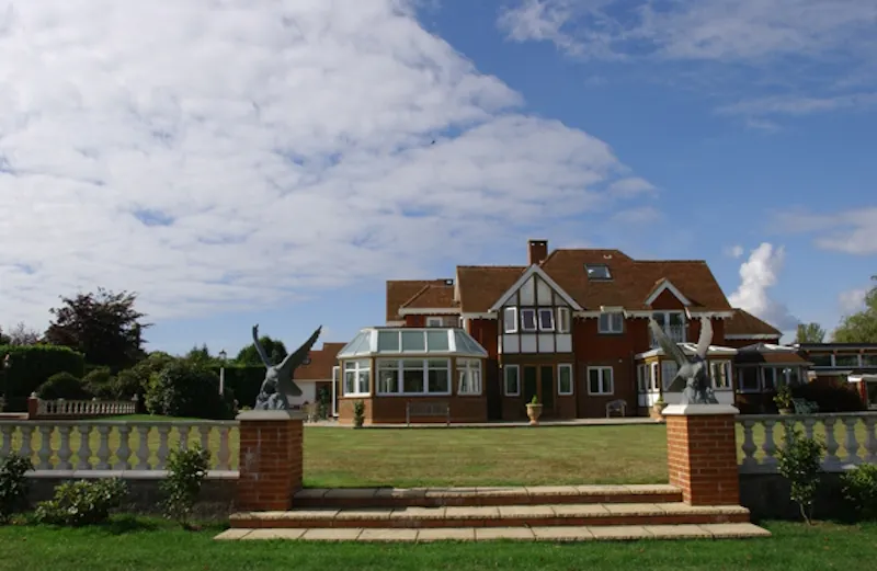Brockenhurst detatched house, D1978 (photo 2)