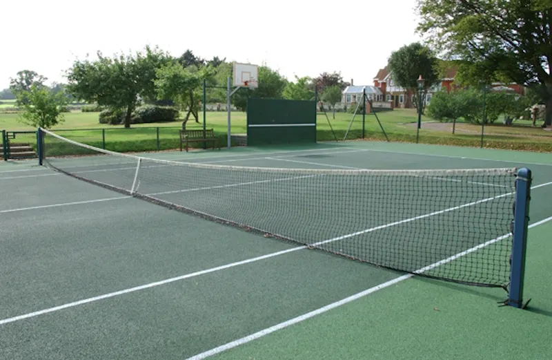 Tennis court at Brockenhurst detatched house, D1978 (photo 32)