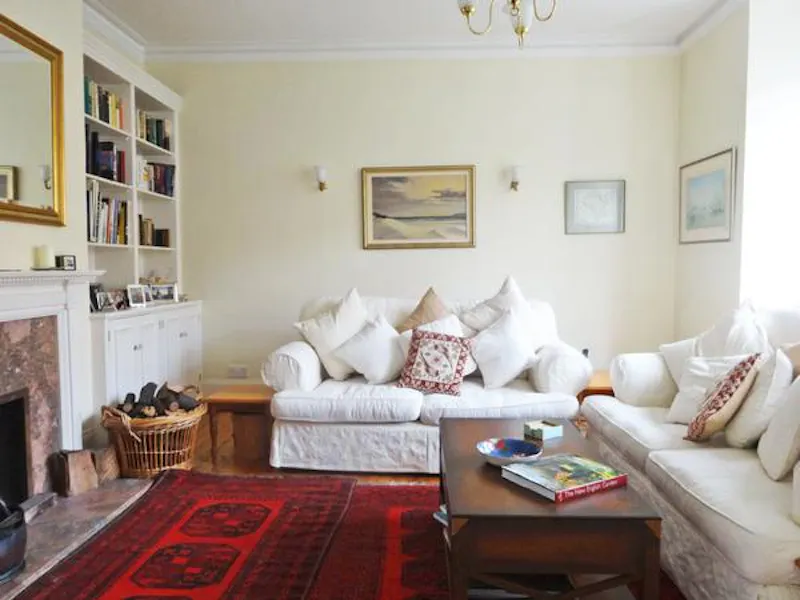 Fireplace at Bright and airy home in Barnes, E260 (photo 11)