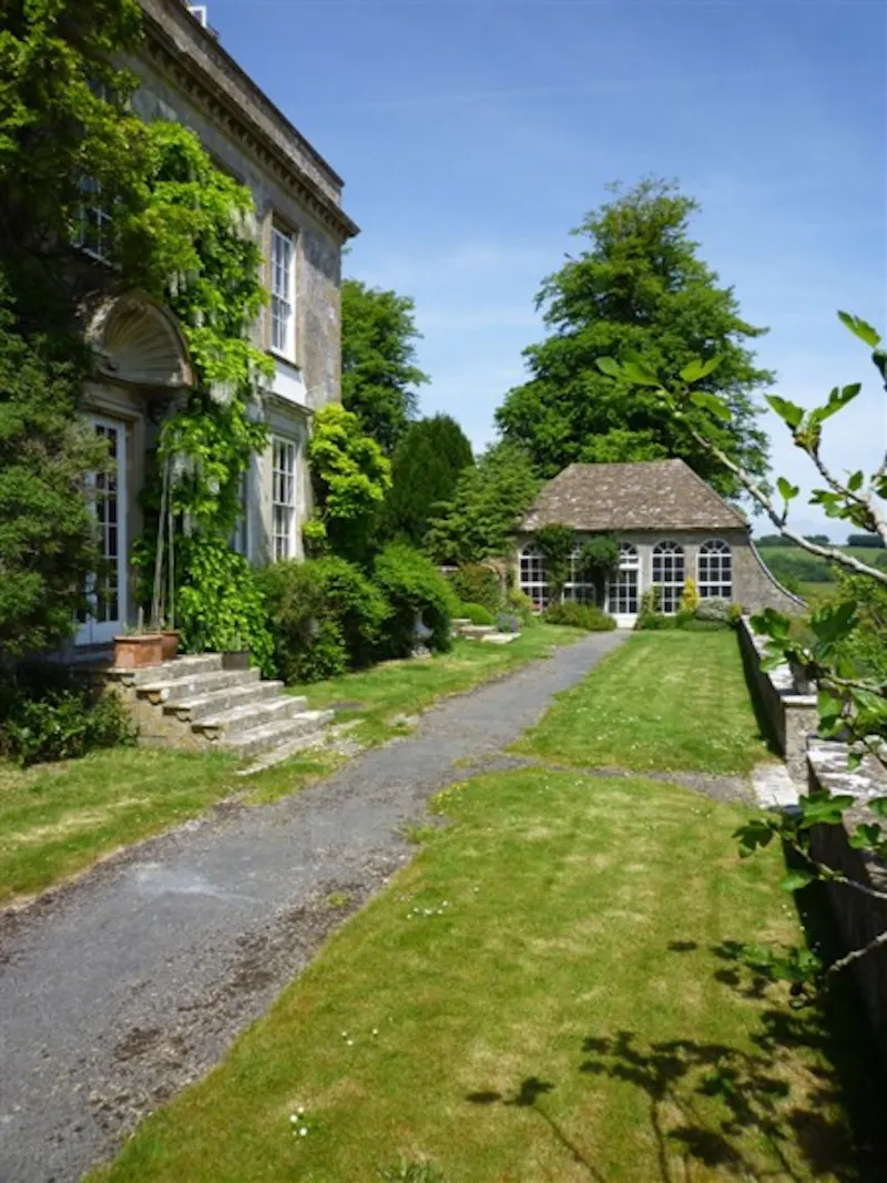 Gothic manor house in Bath, A1135 (photo 22)