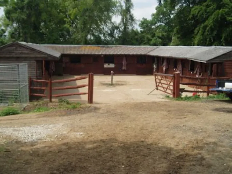 Stable / Outbuildings at Bungalow in Lenham, E314 (photo 19)