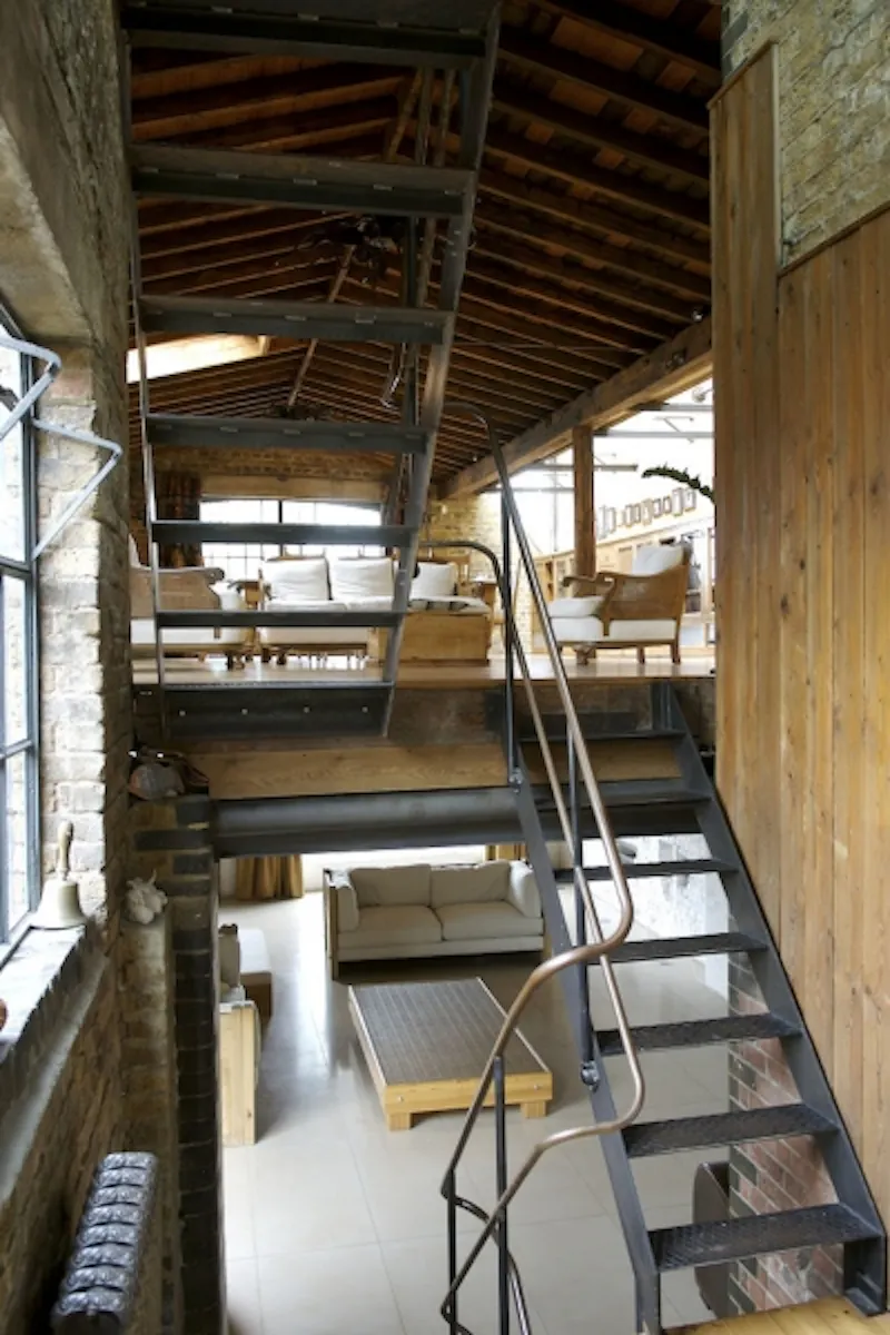 Converted Southwark Forge, F094 (photo 10)