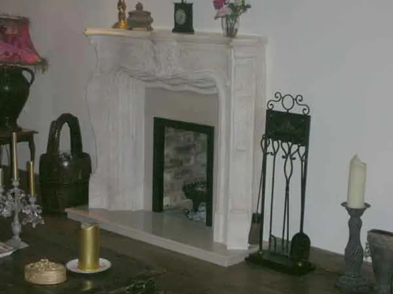 Characterful Radlett house, M267 (photo 7)